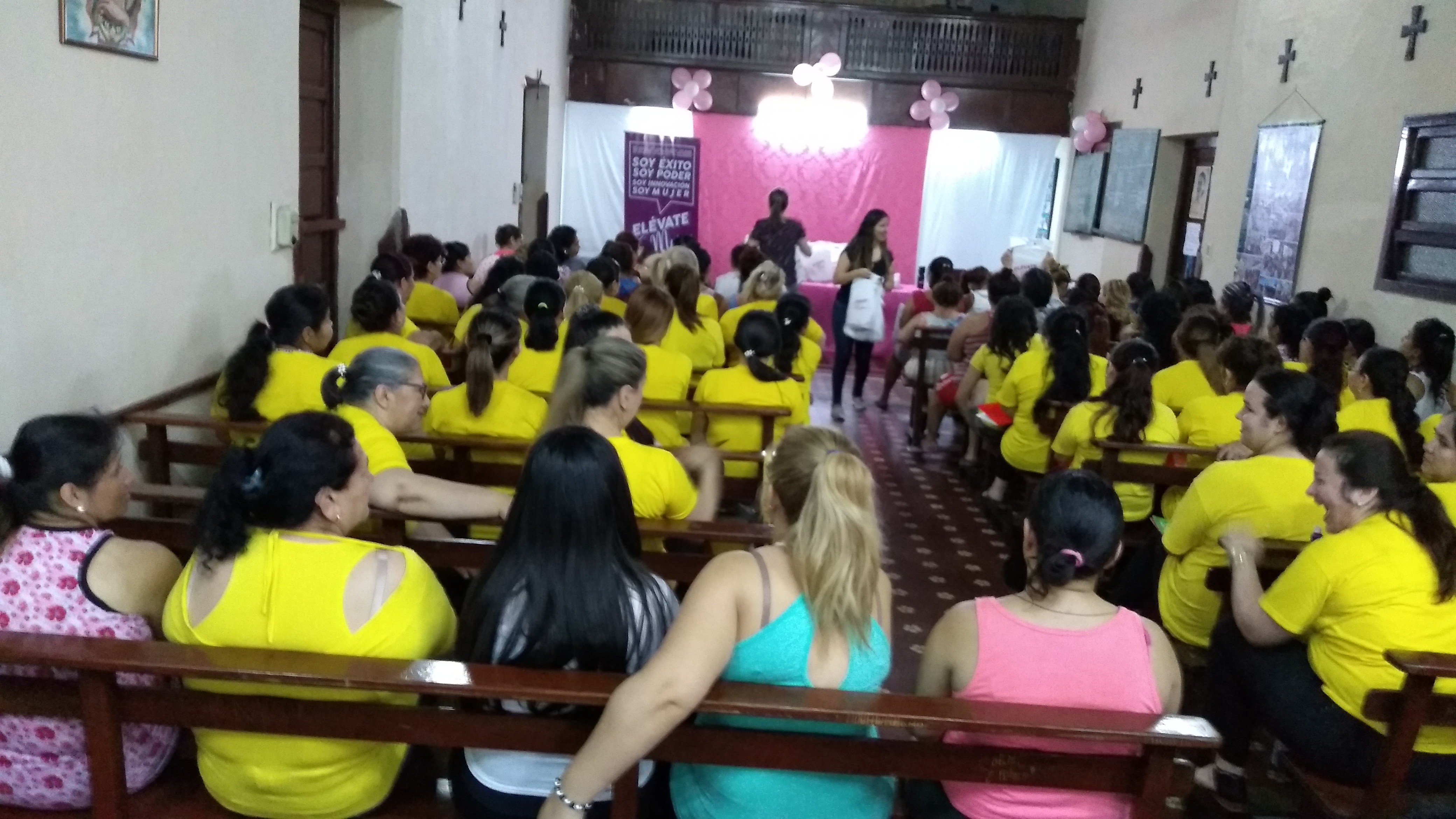 Seminario - Taller: Elévate Mujer en El Centro Penitenciario El Buen Pastor